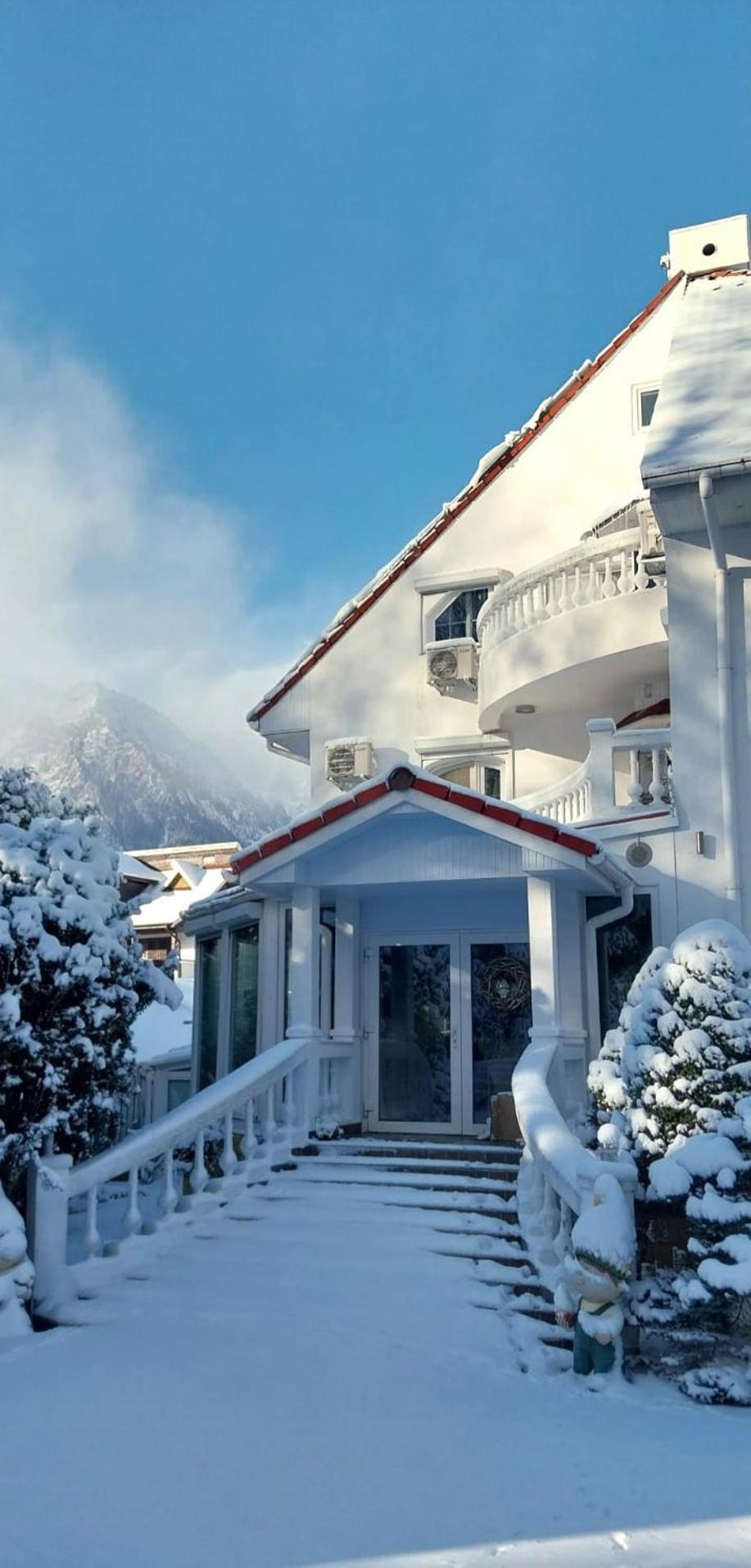 Boutique Hotel Forest Retreat (Adults Only) บุชเตนี ภายนอก รูปภาพ